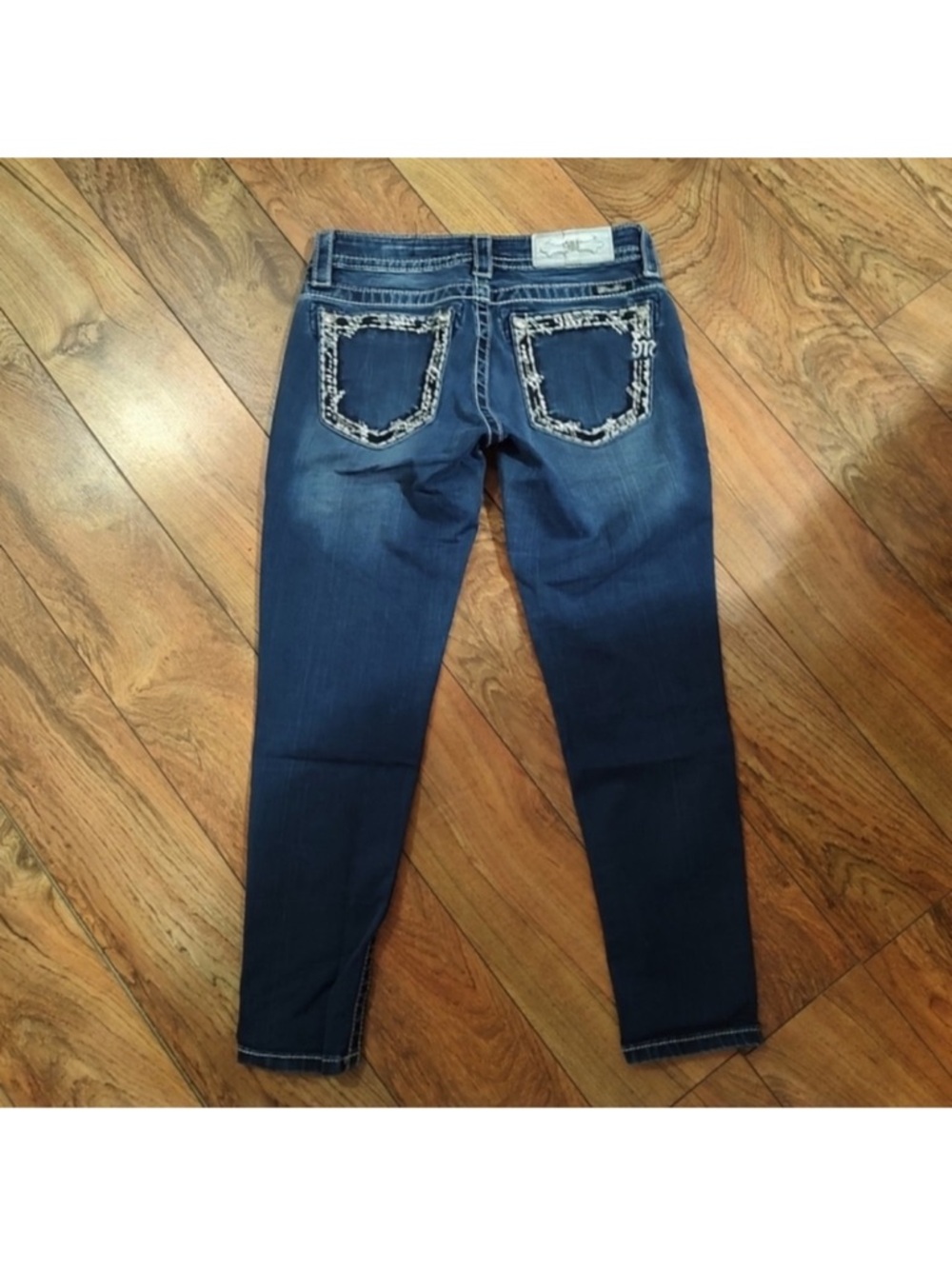 Gorgeous Miss Me Skinny Crop Jeans With 26” Inseam